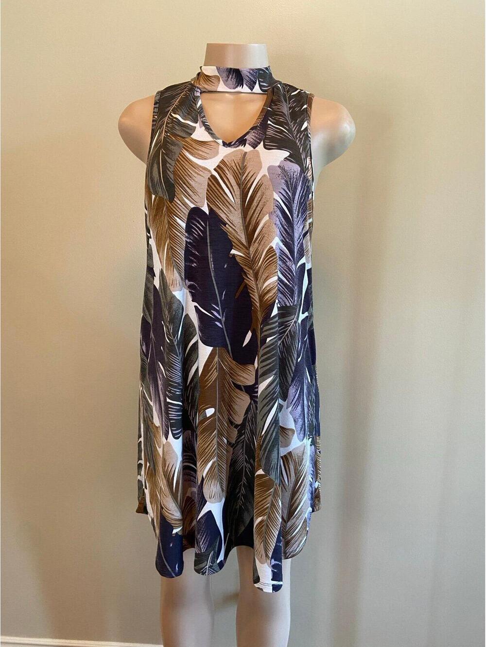Sleeveless Dress by Peach Love